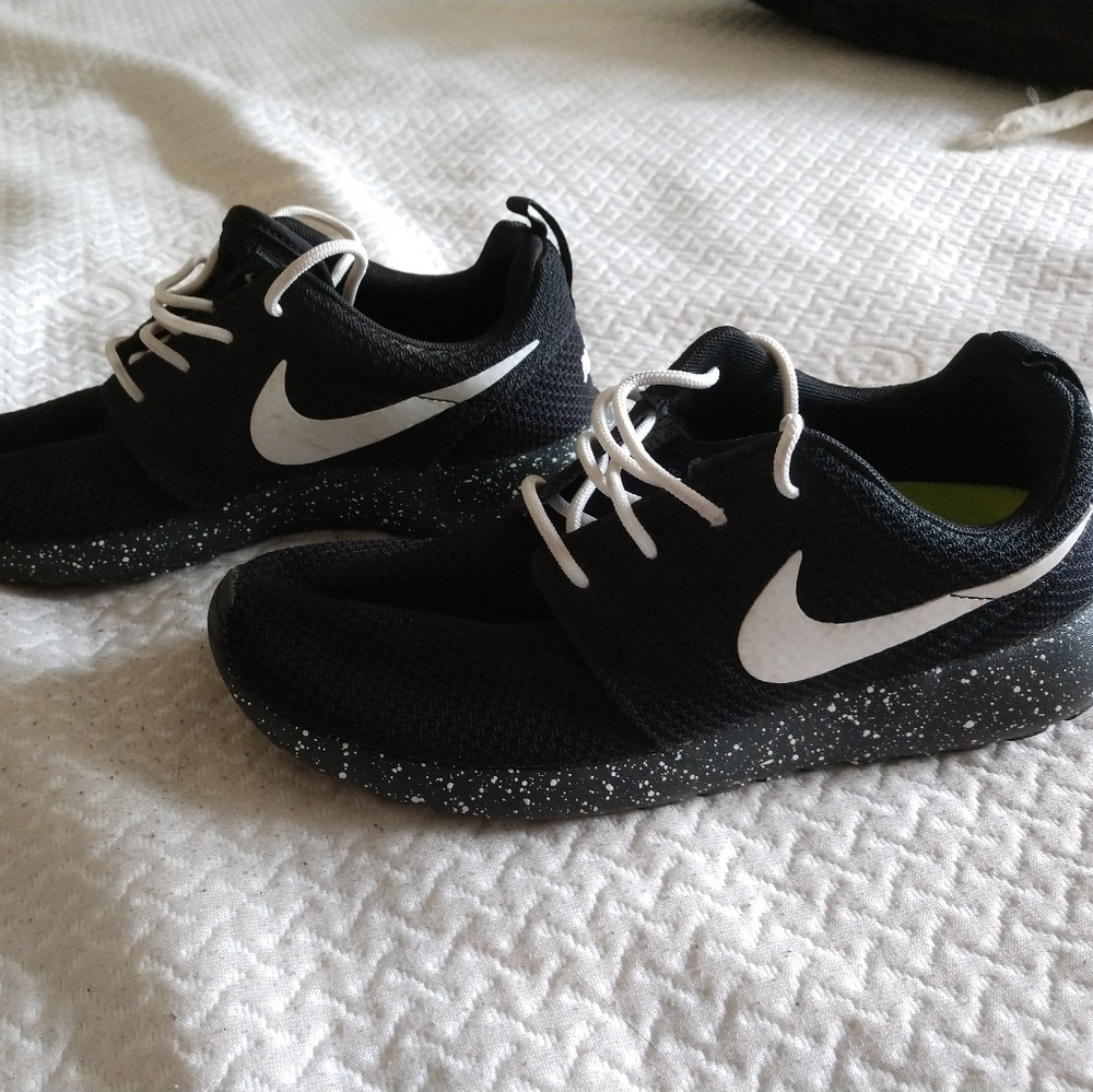 Women's Nike ID